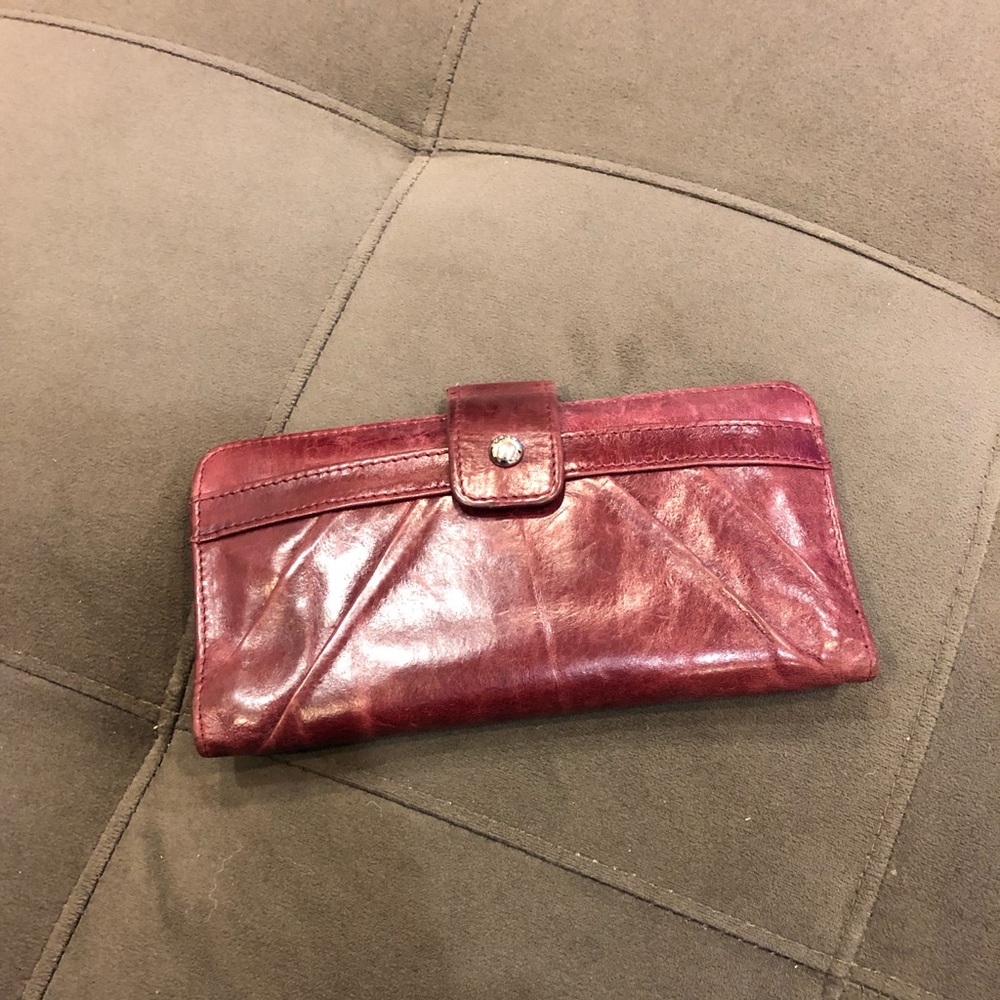 Hobo purple leather wallet